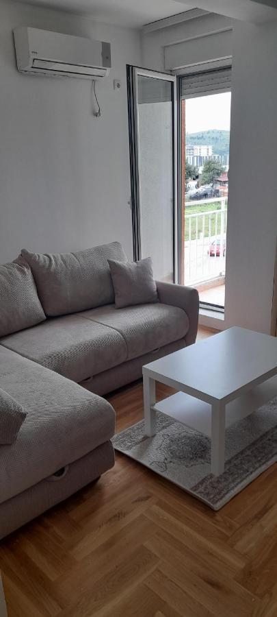 Apartment Luka Podgorica Exteriör bild